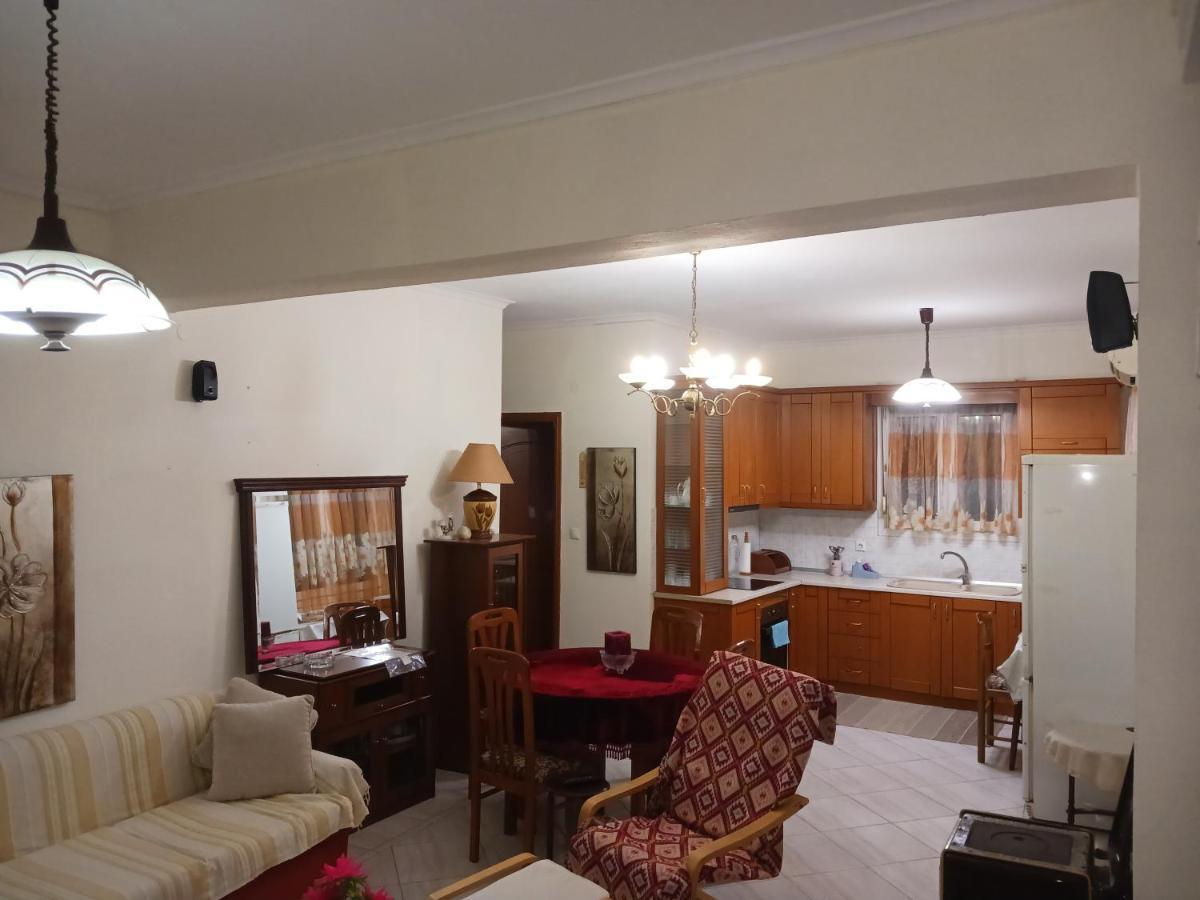 Apartment Marios Soufli Ευρύχωρη Γκαρσονιέρα, 60M2 Στο Κέντρο Souflíon Exterior photo